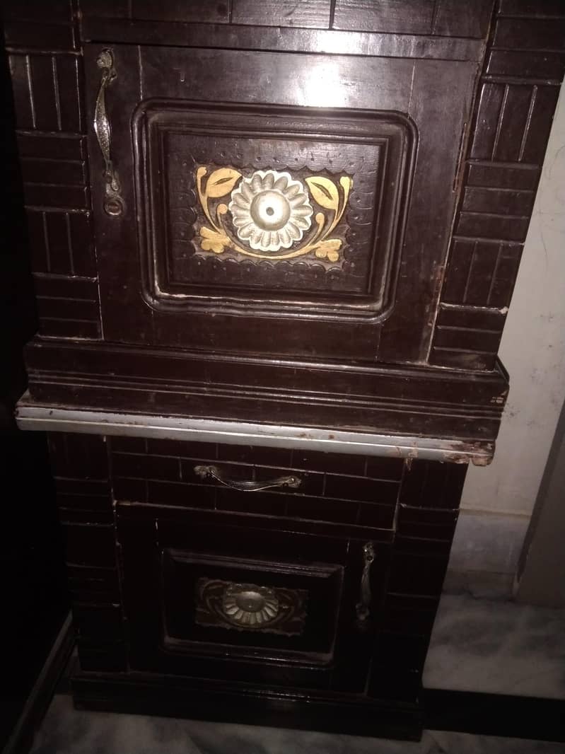 side table 0