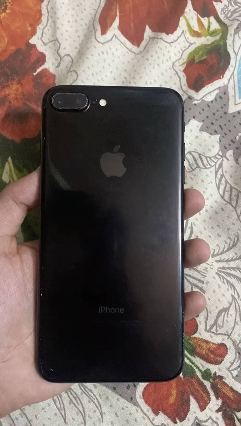 Apple iPhone 7 Plus 0