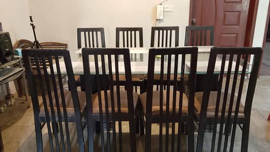 8 seater dining table with 9 mm sheesha on top