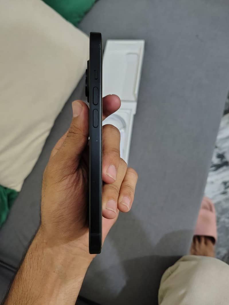 Apple iPhone 15 1