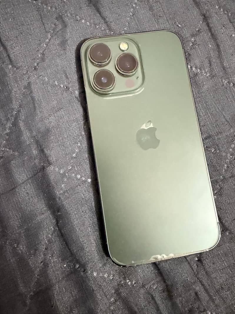 Apple iPhone 13 Pro 0