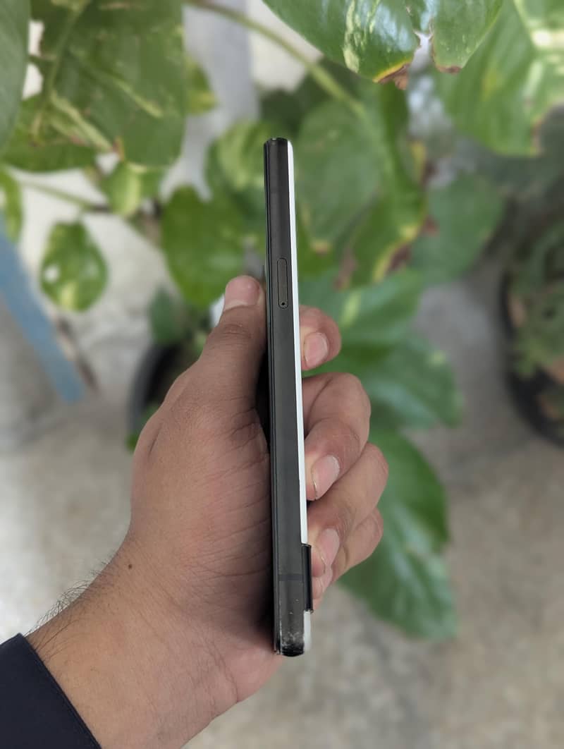 Google Pixel 6a 4