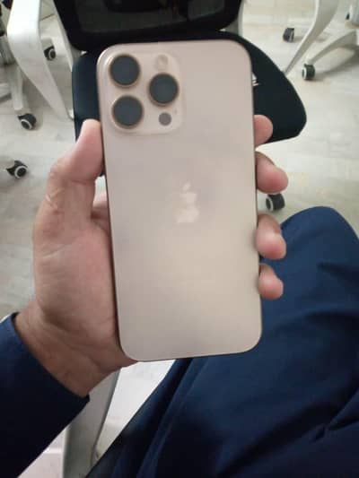 Apple iPhone 16 Pro Max