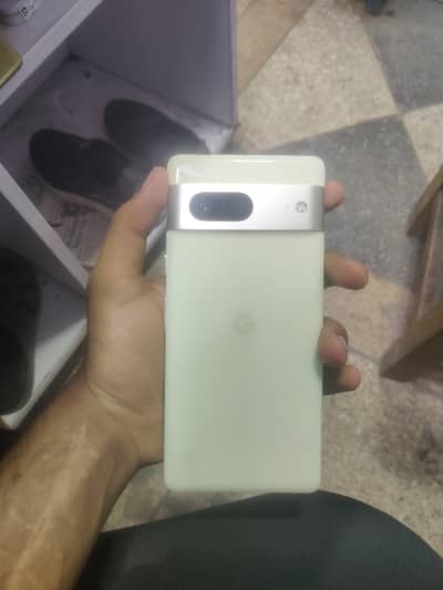 Pixel 7