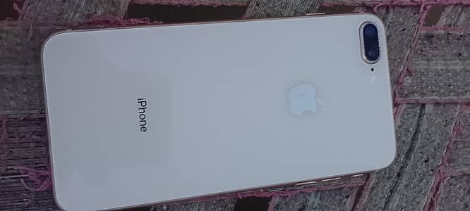Apple iPhone 8 Plus