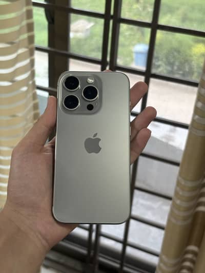 Iphone 15 pro [bypass]