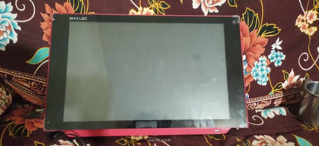 SKY-5 Android 21 inches LCD
