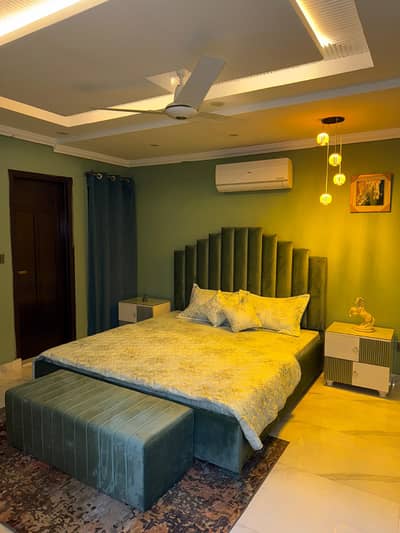 Two Bed apartment For Rent Daily Basis weekly Long Trem bahria town lahore