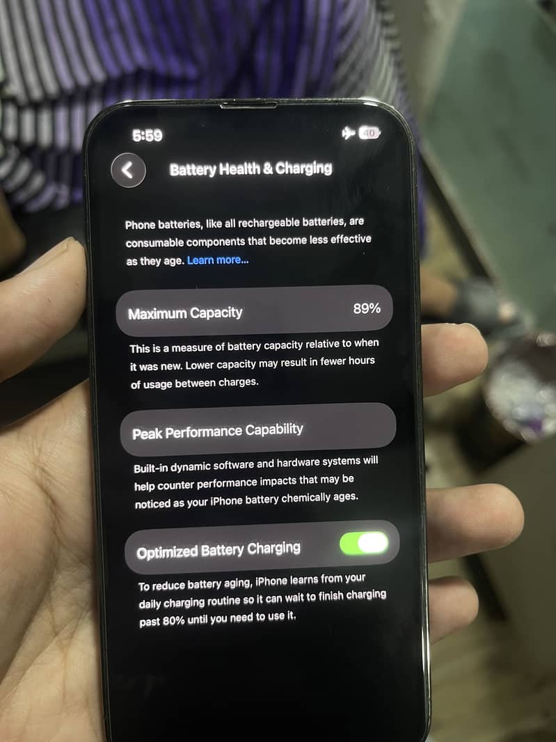 Apple iPhone 13 Pro 4