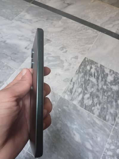 Vivo Y04