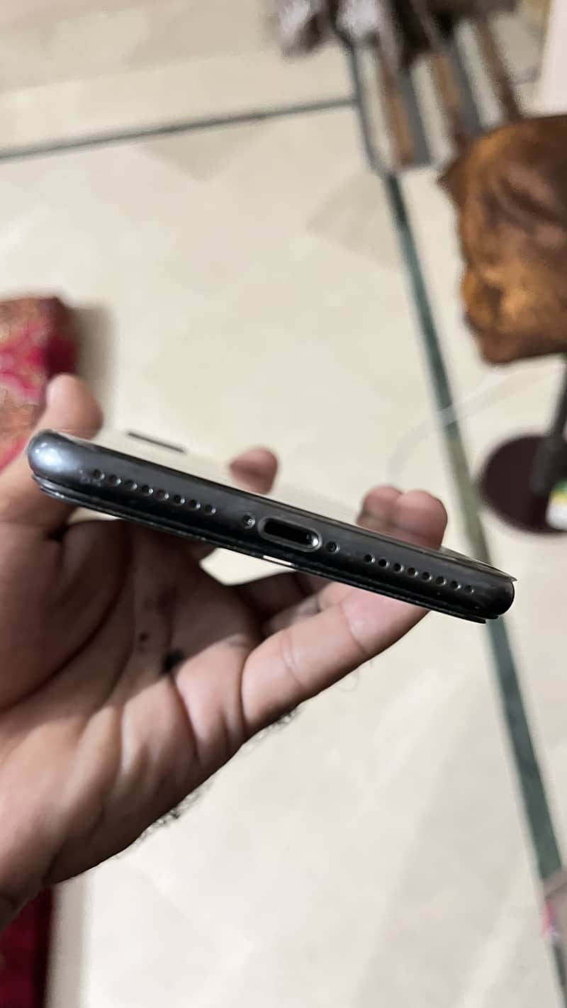 Apple iPhone 8 Plus 7