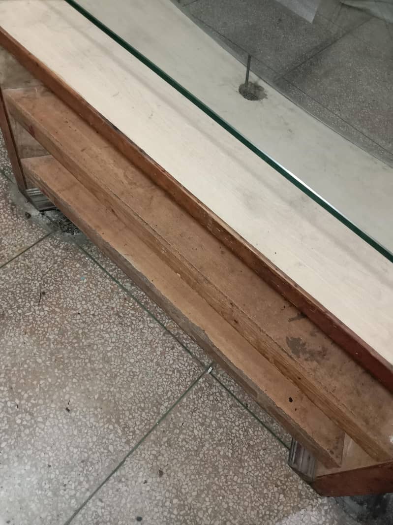 3 computer table  very good condition 2
