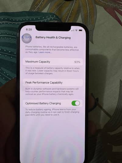 Apple iPhone 12