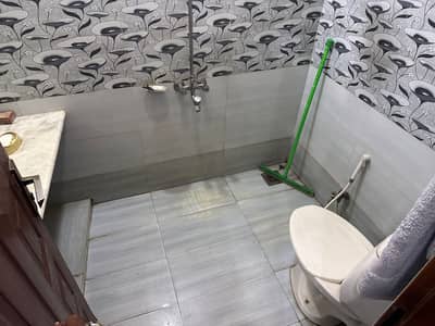 4 Marla Ground Portion For Rent ( Near Allied School )