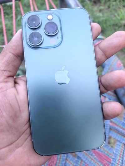 Apple iPhone 13 Pro