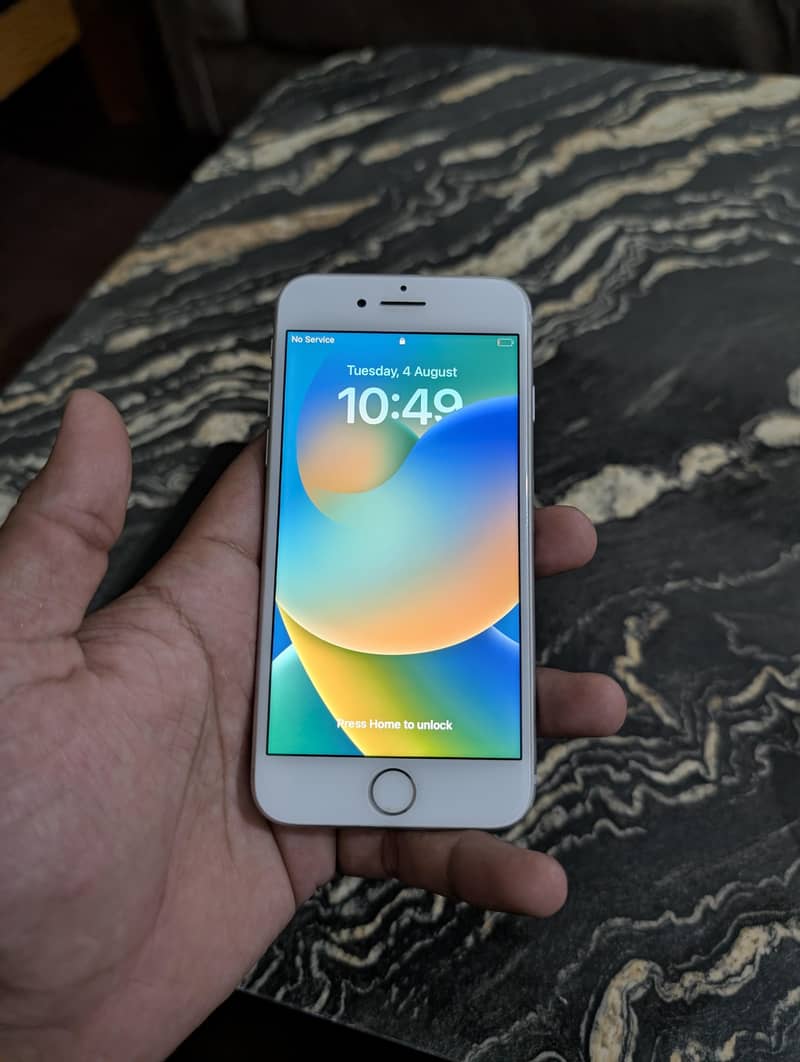 Apple iPhone 8 8