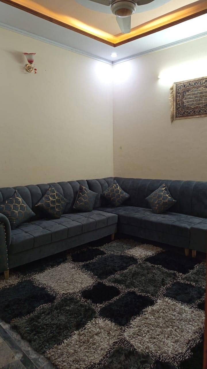 l shape 10/10 sofa 0