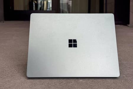 256GB 10thGeneration Microsoft surface Go With Arc Mouse