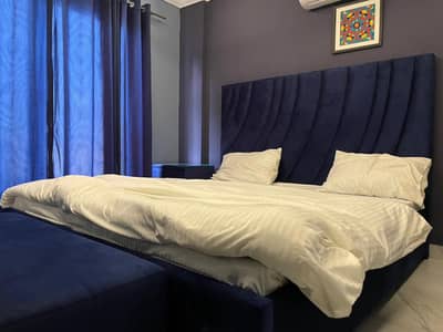 Two Bed apartment For Rent Daily Basis weekly Long Trem bahria town lahore