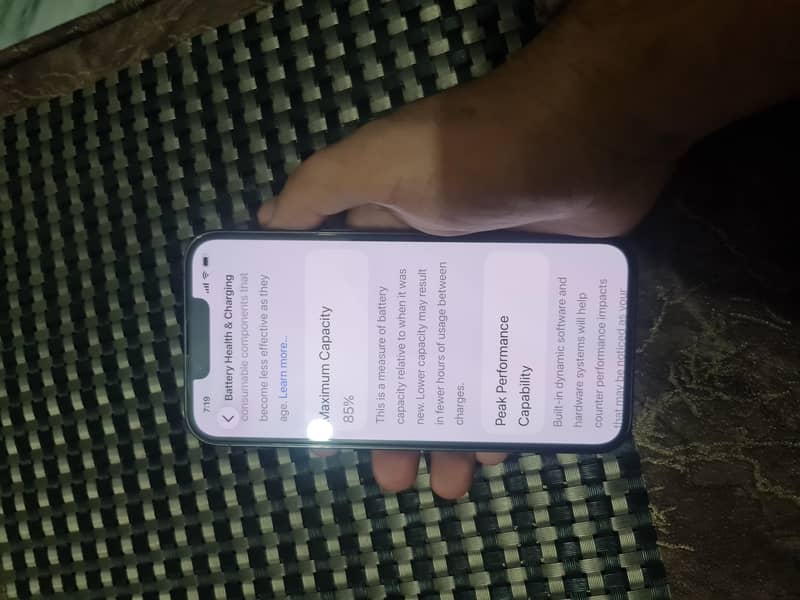 Apple iPhone 13 Pro 4