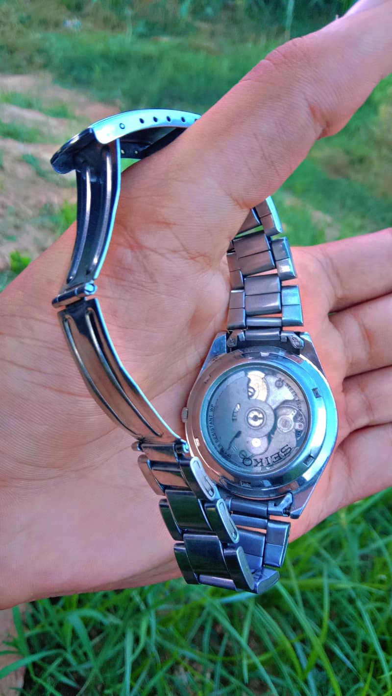 seiko 5 automatic 1