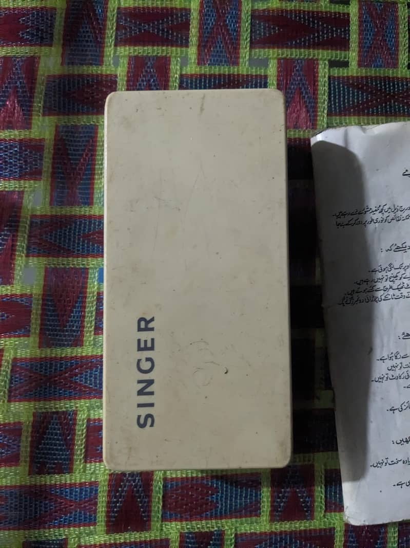singer machine box 4