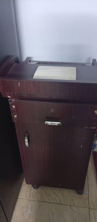 selling wooden iron stand
