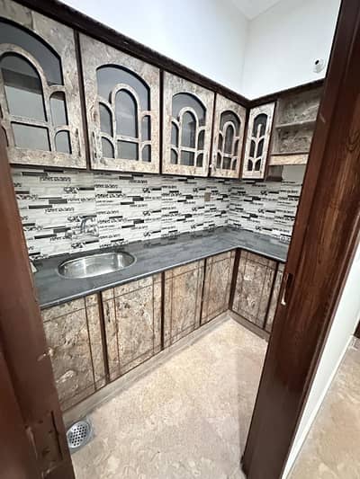 2.5 Marla Dubble Story House For Rent ( Near Hafiz Sweets)