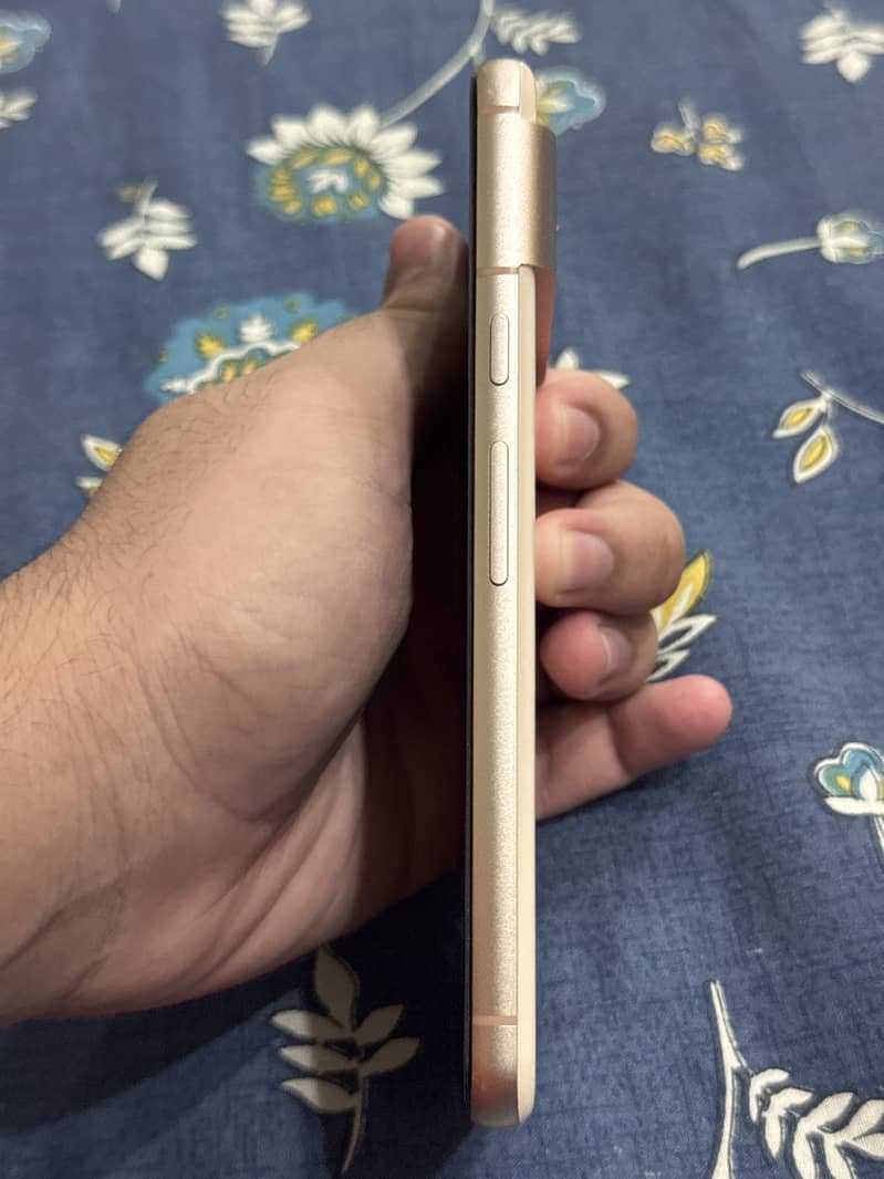 Google Pixel 8 2