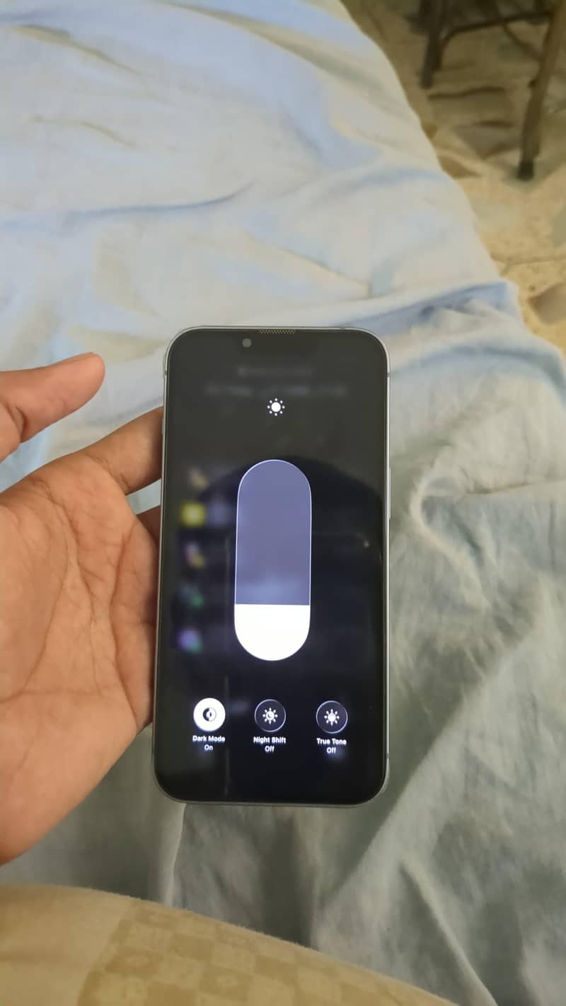 Apple iPhone 14 5