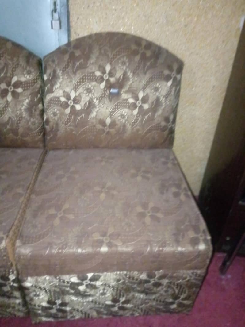 6 SETER SOFA SET 4