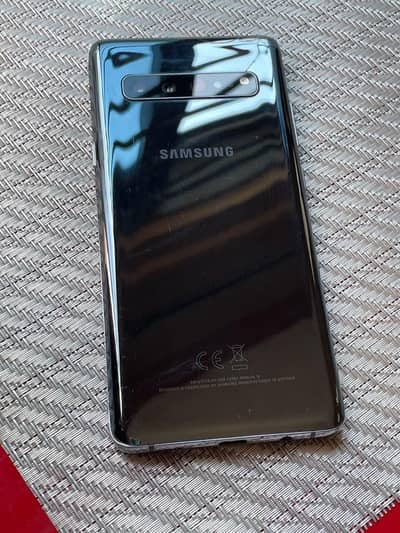 samsung s10 5g and zero Barbon buds
