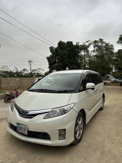 Toyota Estima 2010