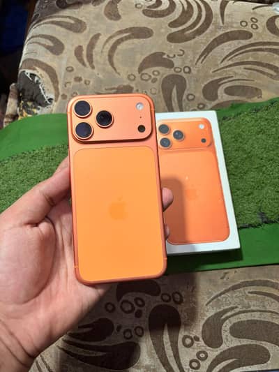 Apple iPhone 17 Pro Max (Factory Unlock)