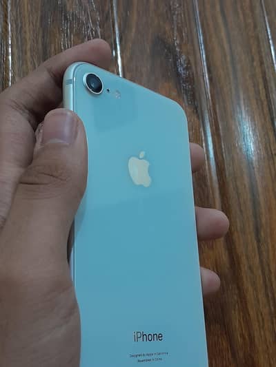 Apple iPhone 8 in brand new condition