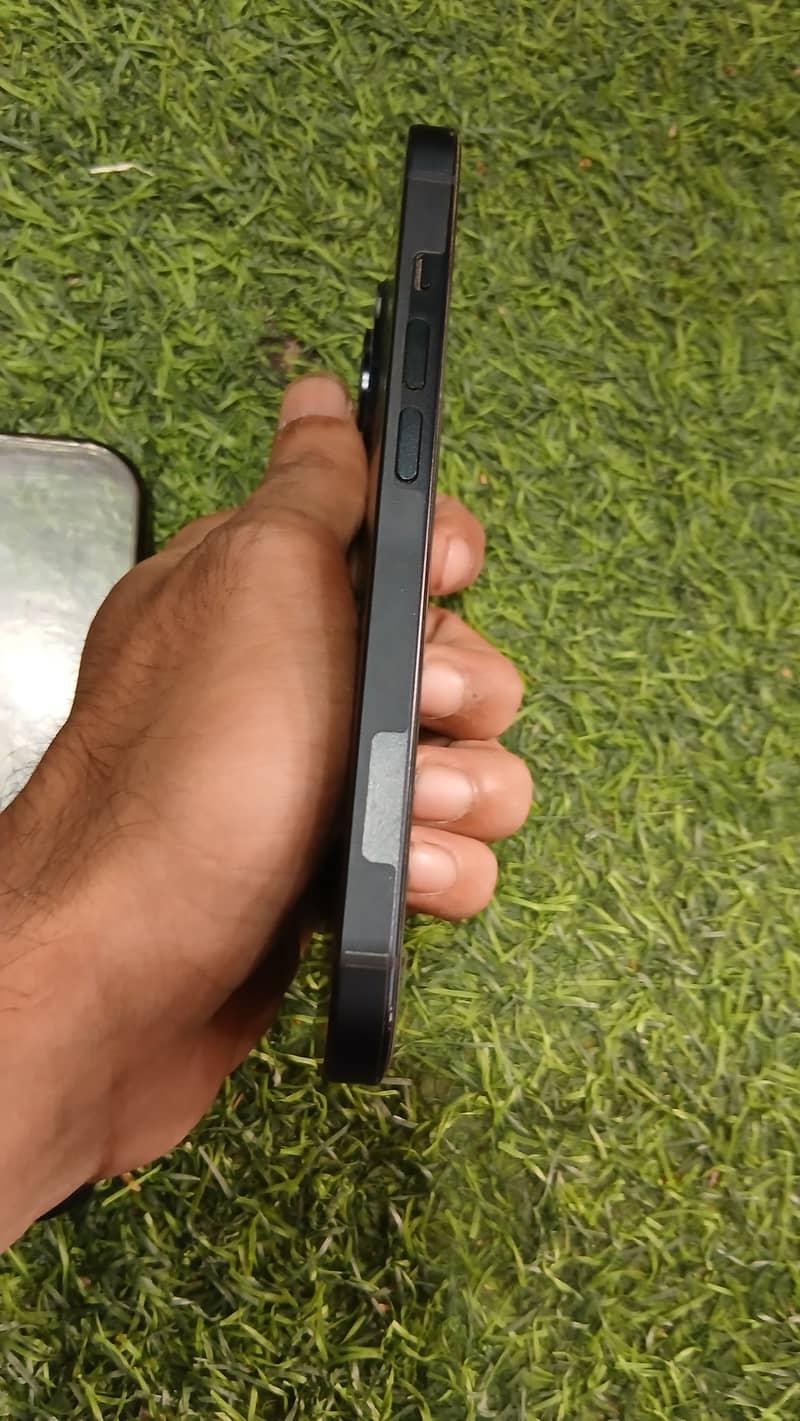 iPhone 14 5