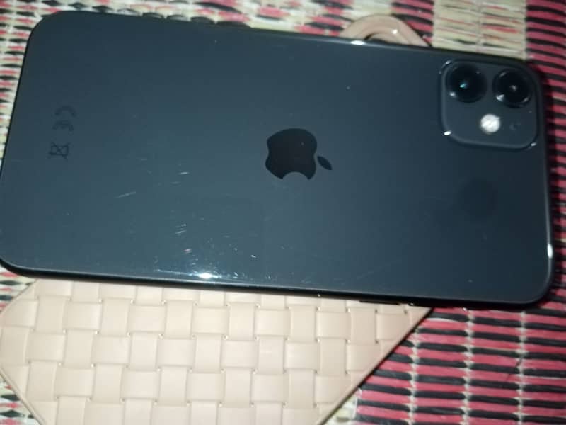 Apple iPhone 11 2