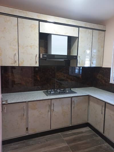 G 13/4 St number 132 House for sale Size 25 40 Brand New out Class location for sale Double kitchen
