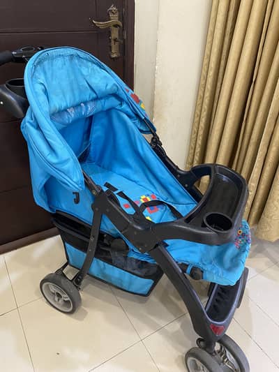 Juniors blue pram