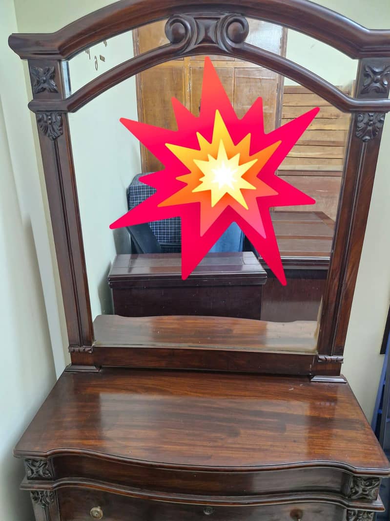 Dressing Table with mirror 1
