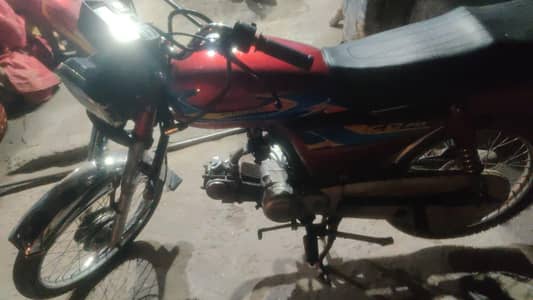 Crown 70 2012 model behtreen condition.