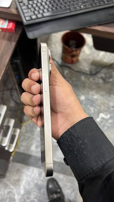 Apple iPhone 15 Pro Max
