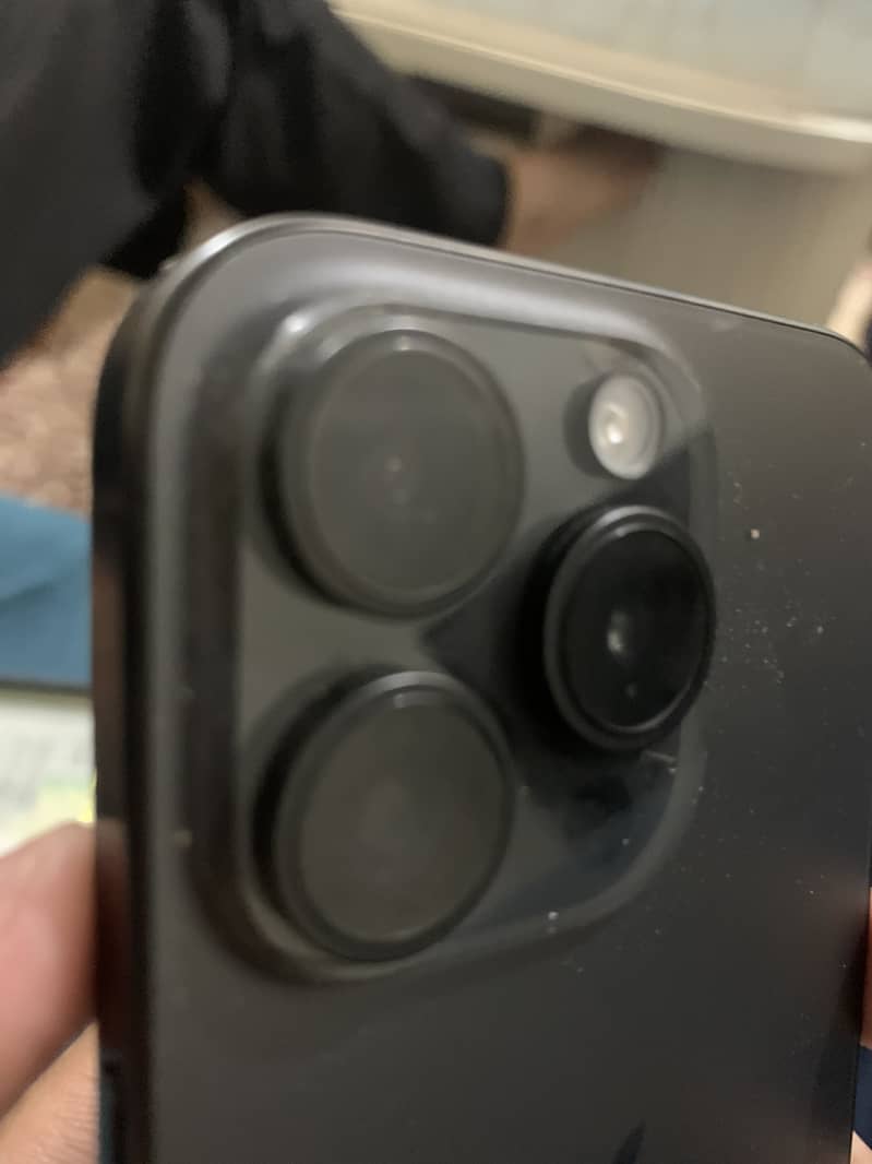 15 pro 4