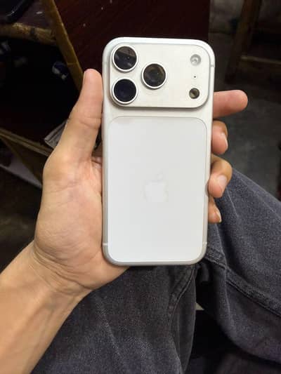 Apple iPhone 17 Pro