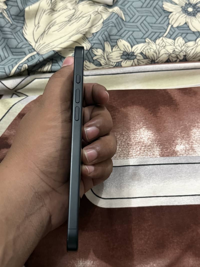 Apple iPhone 16 Plus complete sim time 3