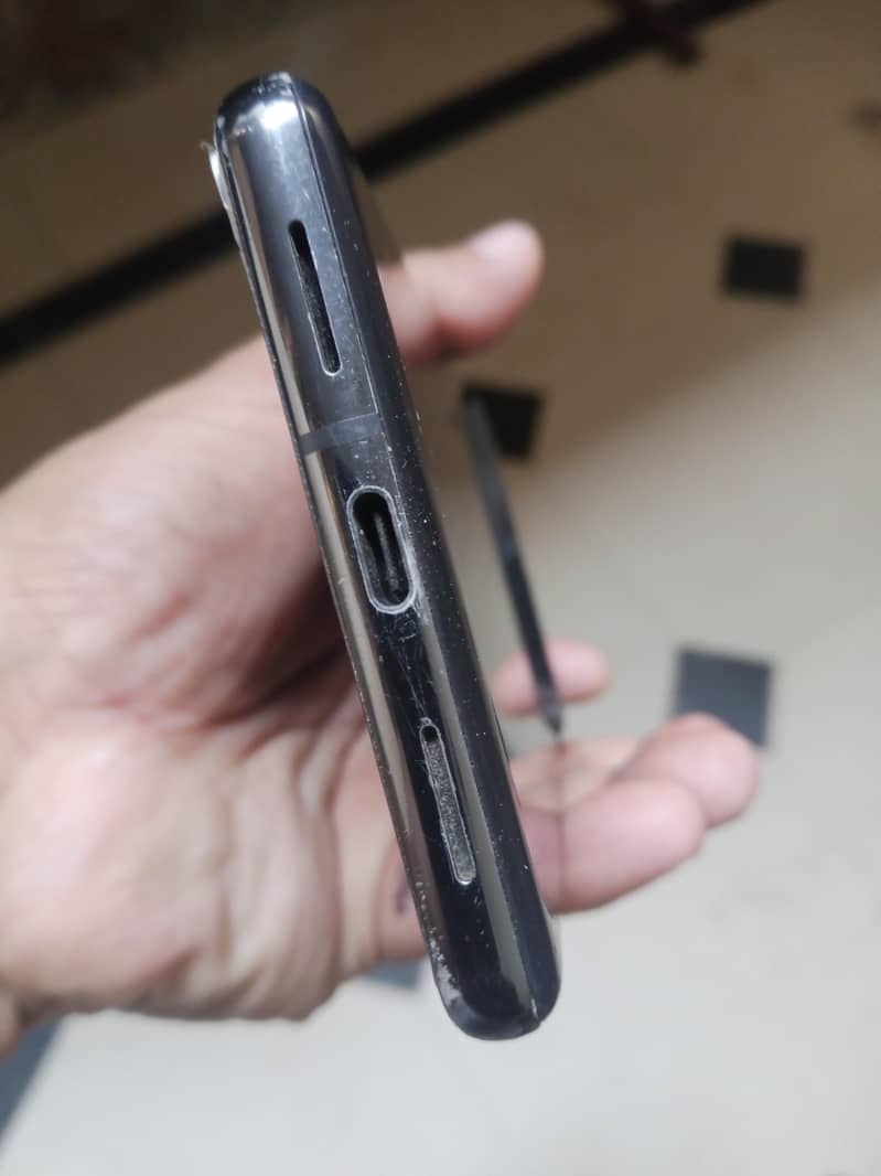 Google Pixel 7 Pro 6