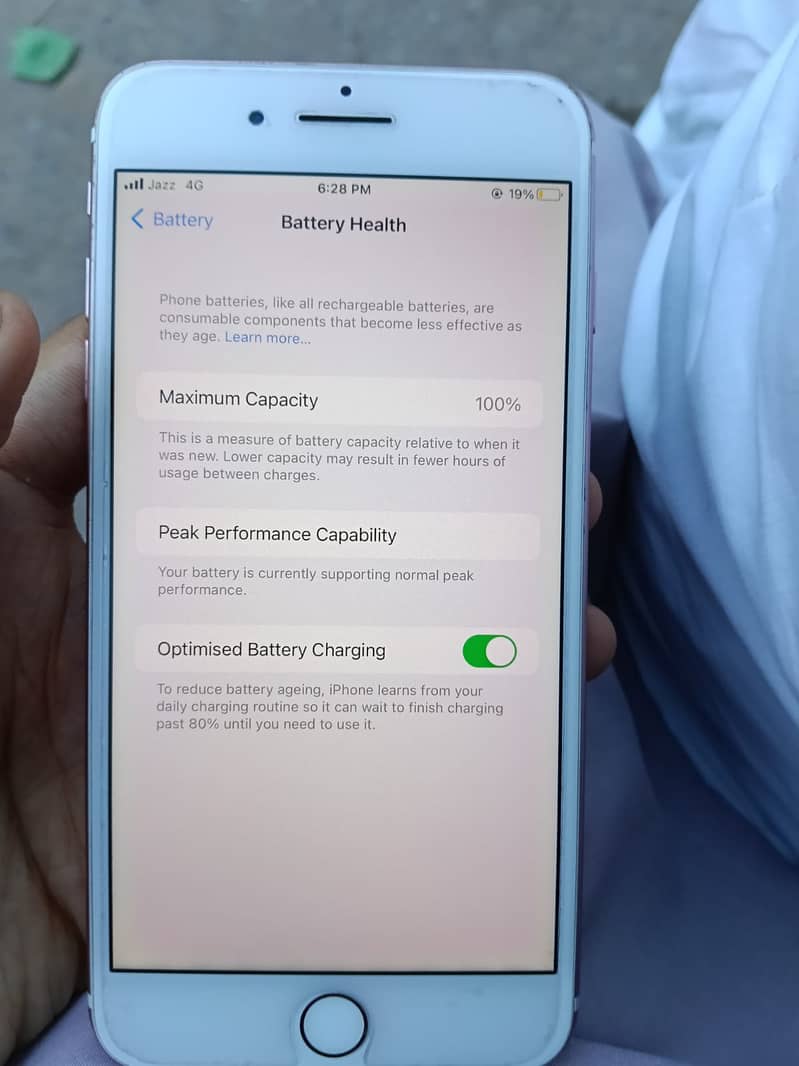 Apple iPhone 7 Plus 3