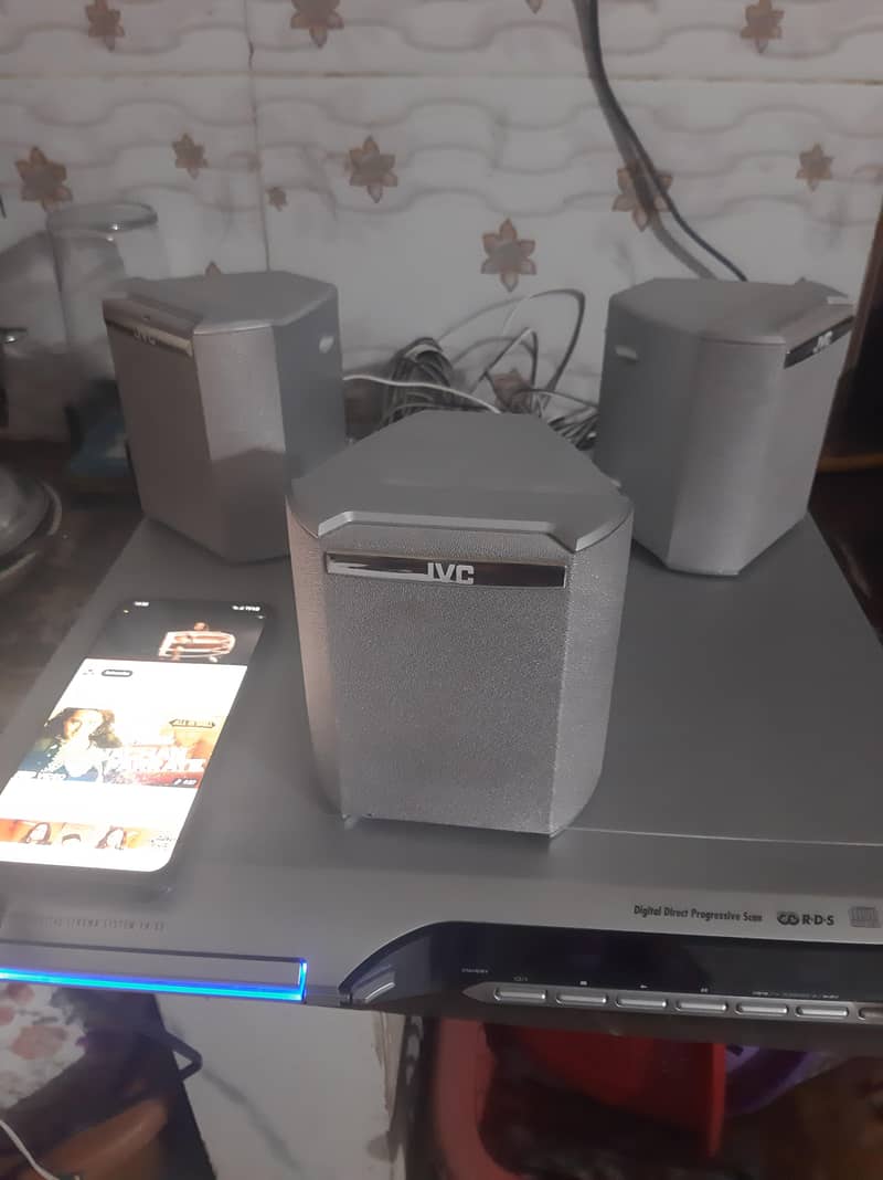 jvc player 1