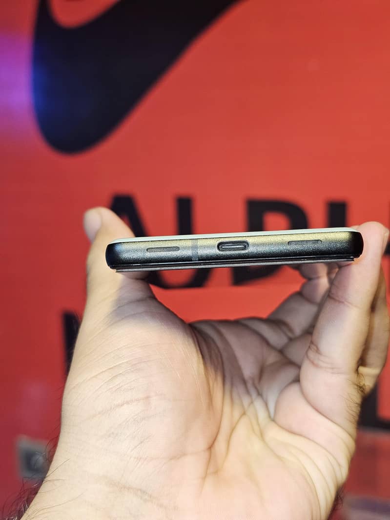 Google Pixel 6a 2