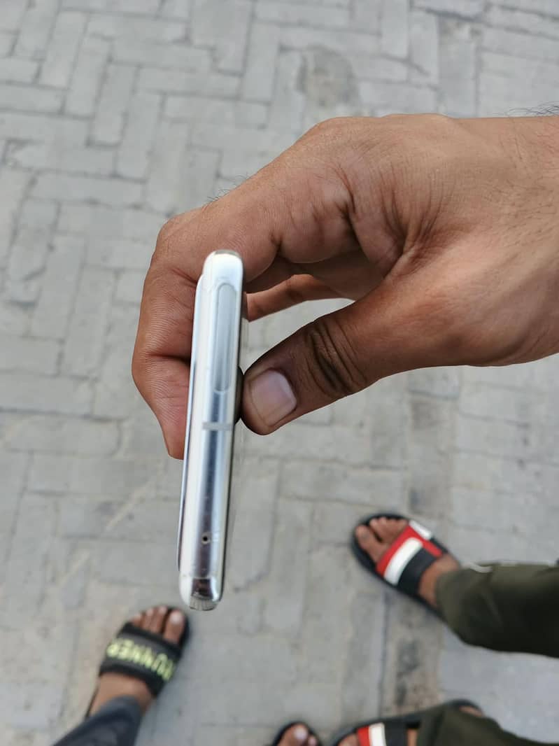Google Pixel 7 Pro 4
